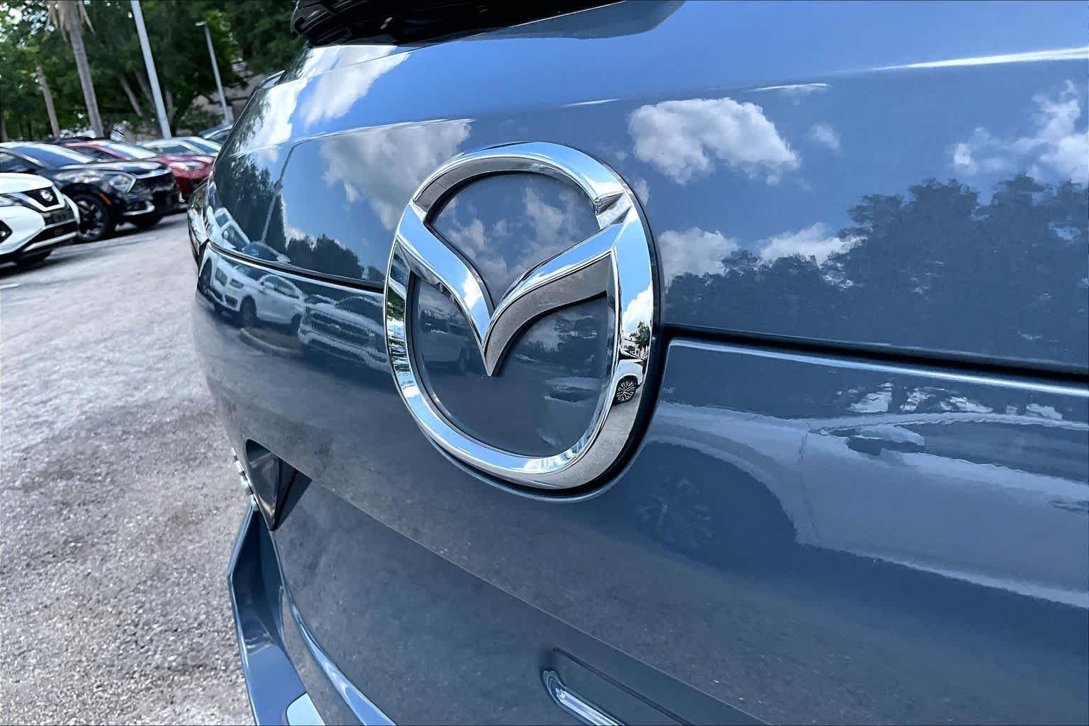 Used 2022 Polymetal Gray Mazda 2.5 S Carbon Edition image 31