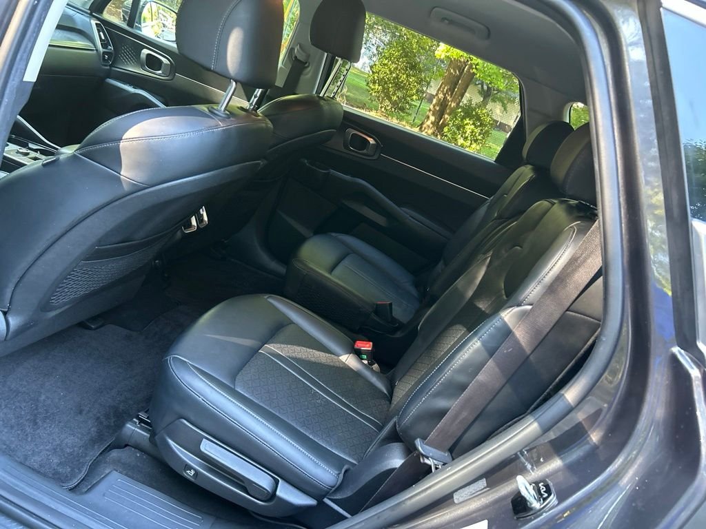 Used 2023 Gray Kia EX image 29
