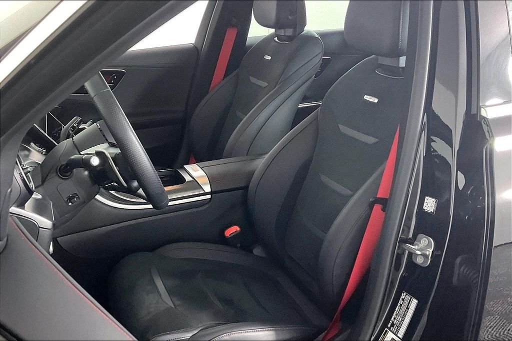 2026 Mercedes-Benz C-Class Sedan AMG C43 - Photo 17