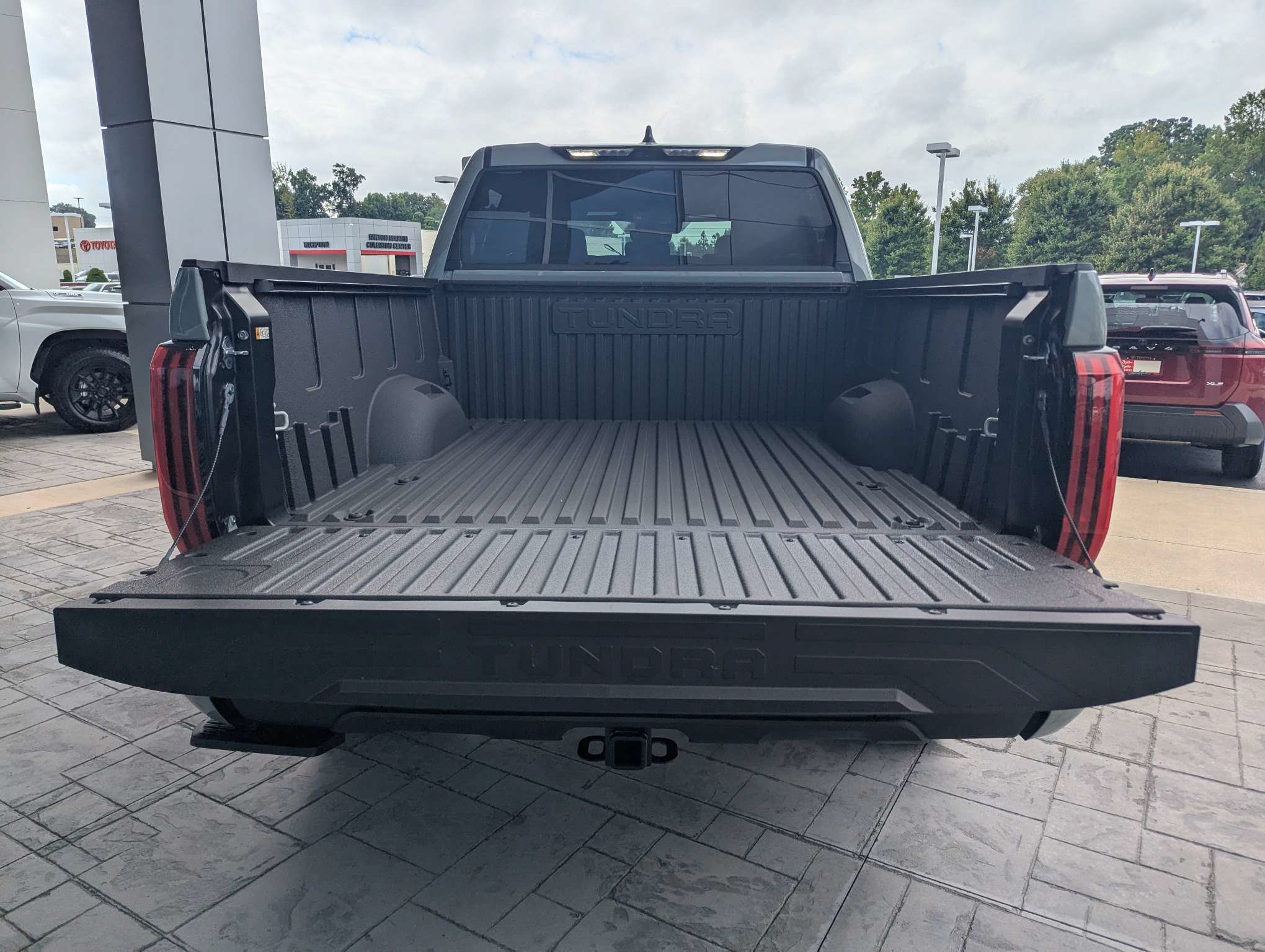 2026 Toyota Tundra Limited - Photo 16