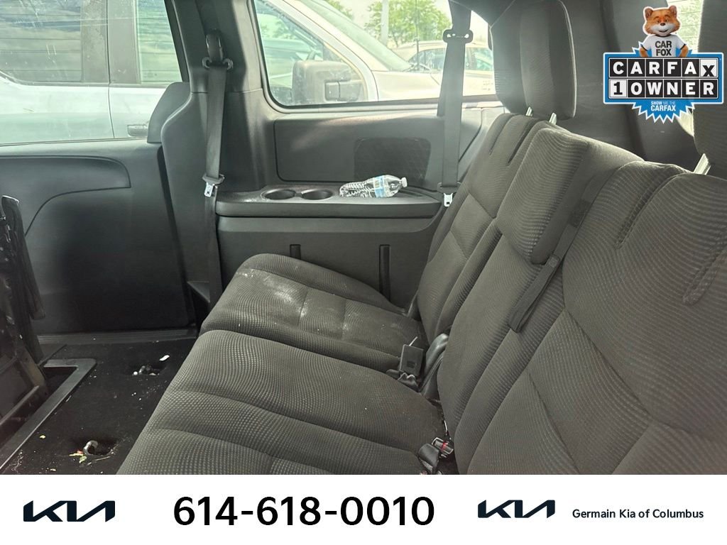 Used 2020 Gray Dodge SE Plus image 10