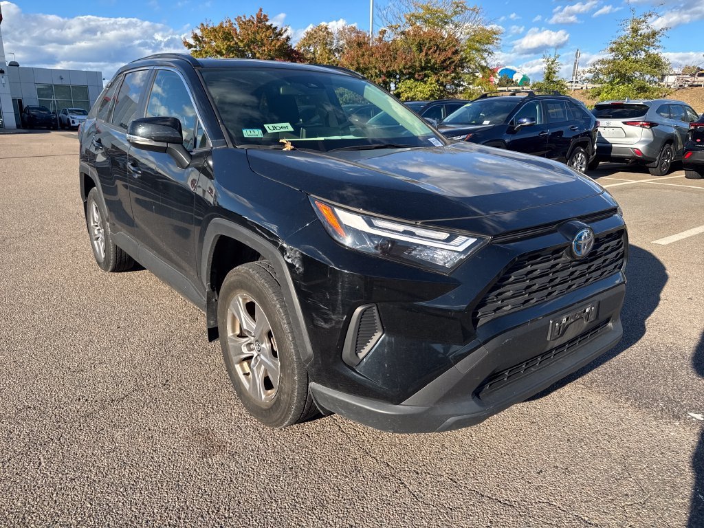 Used 2023 Black Toyota XLE image 9