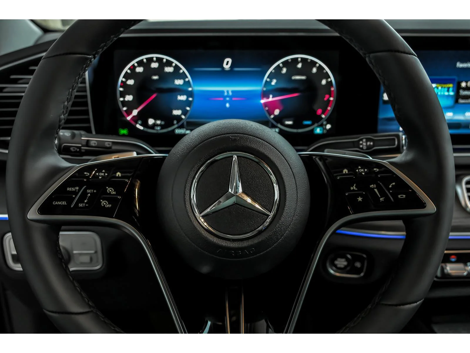 New 2026 Black Mercedes-Benz GLE 350 image 25