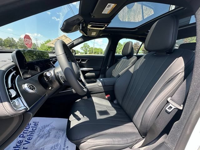 New 2026 MANUFAKTUR Moonlight White Metallic Mercedes-Benz E 450 image 51