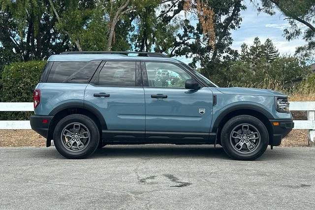 Used 2023  Ford Big Bend image 3