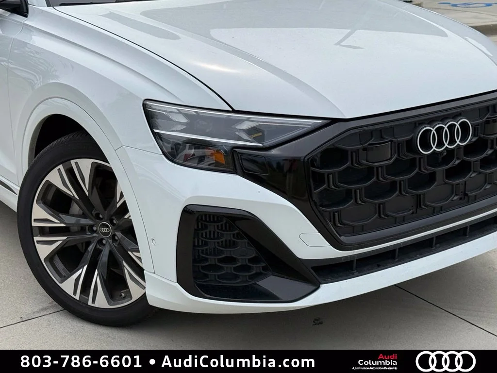 Used 2024 White Audi 55 Prestige image 6