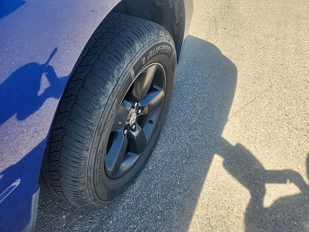 Used 2014 Blue Ram Express image 15