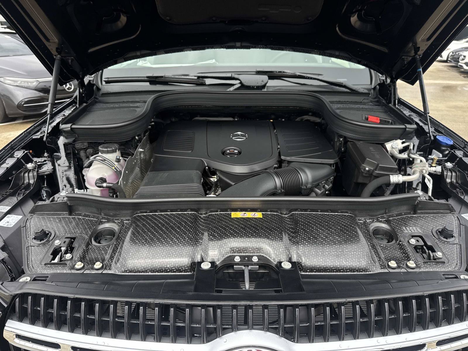 New 2026 Black Mercedes-Benz GLE 350 image 8
