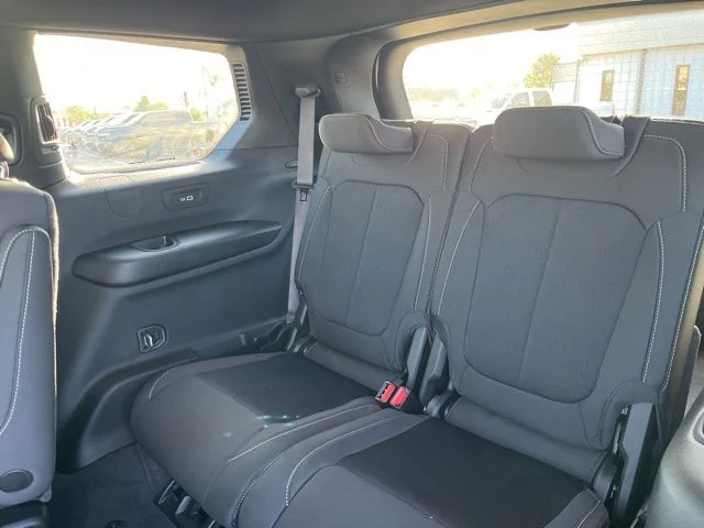 New 2026 Bright White Clearcoat Jeep Laredo image 15