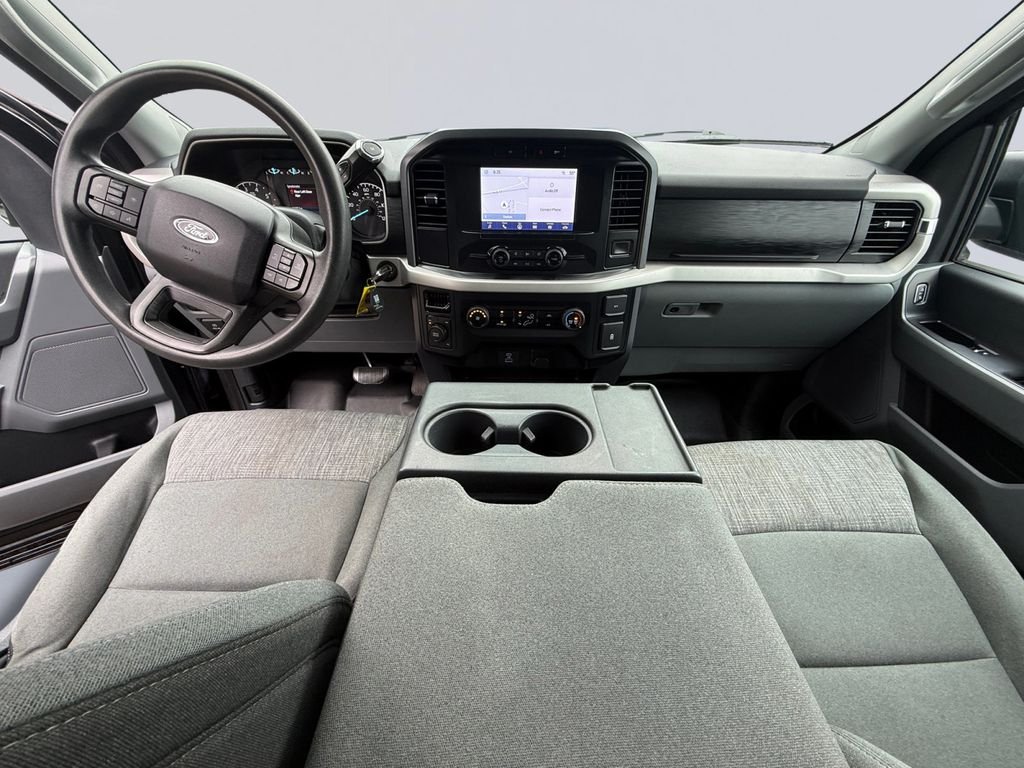 Used 2023 Black Ford XLT image 14