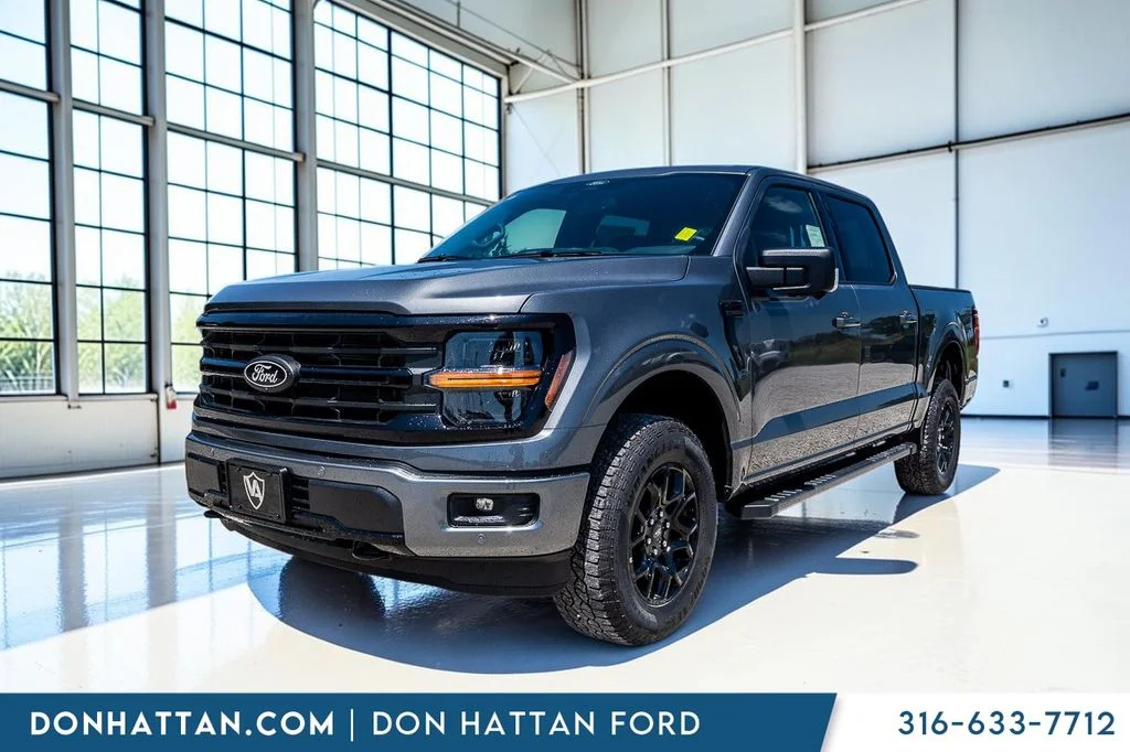 New 2026 Carbonized Gray Metallic Ford XLT image 27