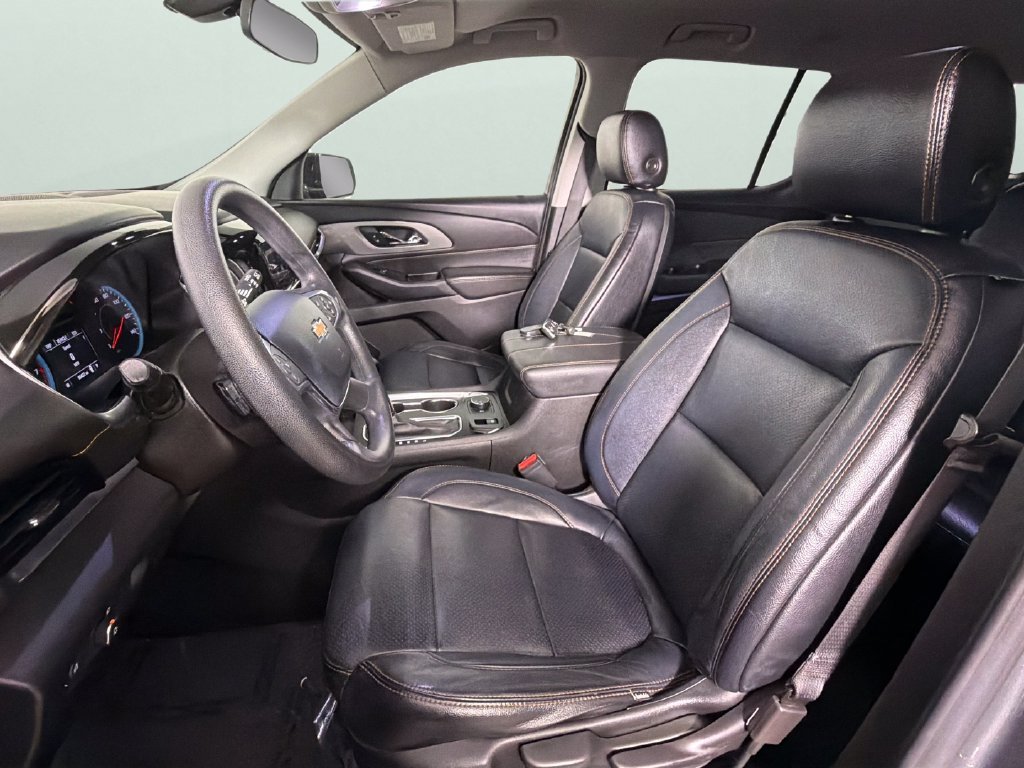 Used 2020 SATIN STEEL METALLIC Chevrolet LS image 17
