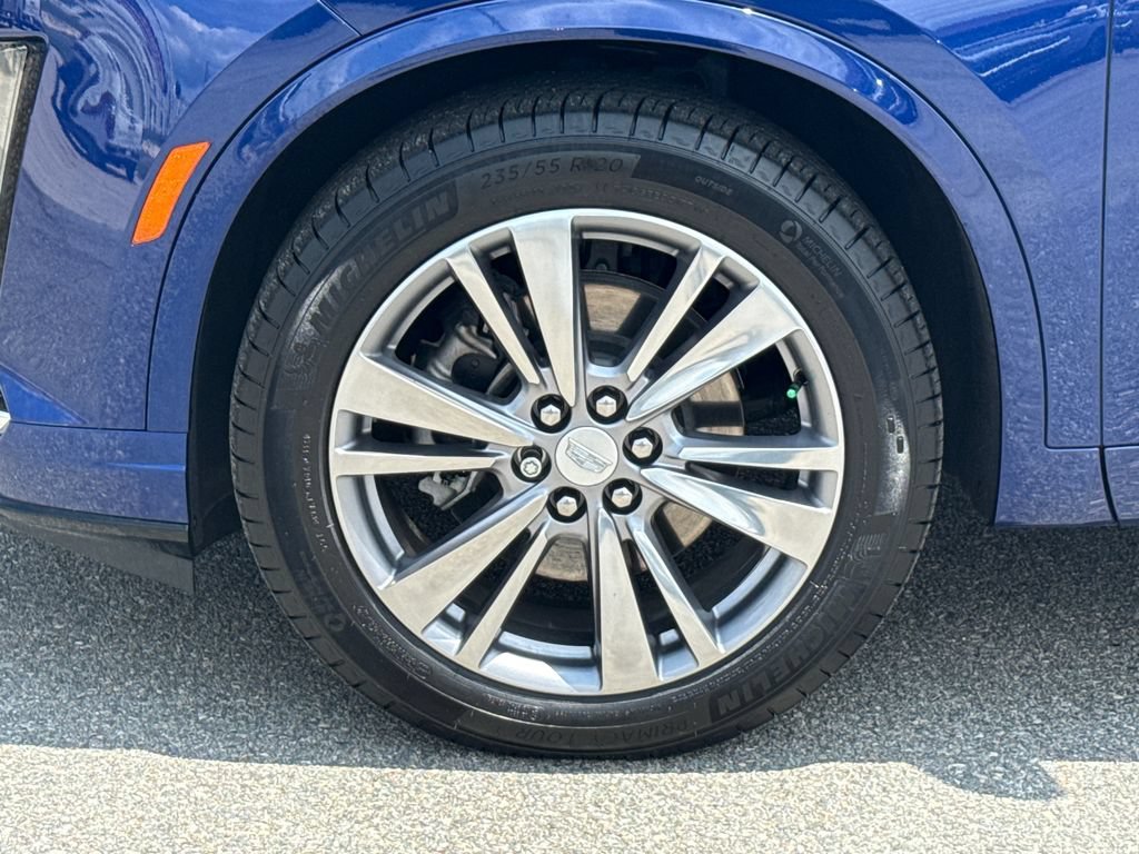 2025 Cadillac XT6 Premium Luxury - Photo 11