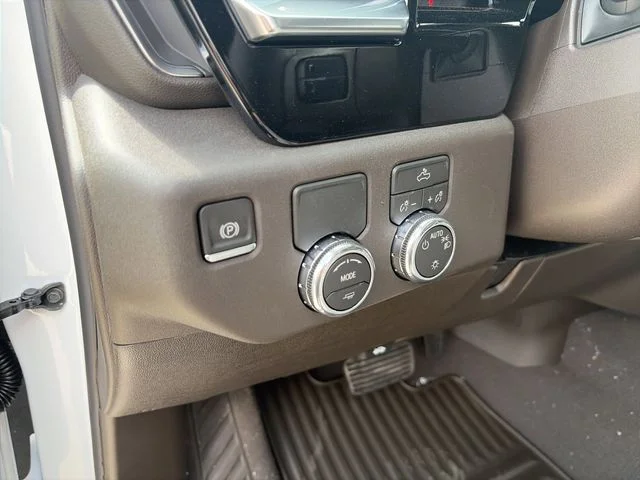 New 2026 White GMC SLE image 16
