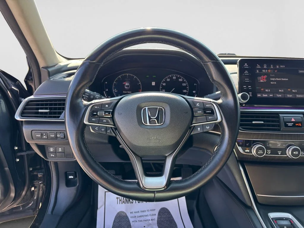 Used 2018 Black Honda Touring 2.0T image 11
