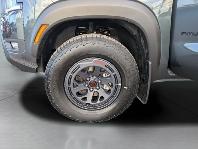 New 2027 Alpine Metallic Nissan Crew Cab PRO-4X® image 29