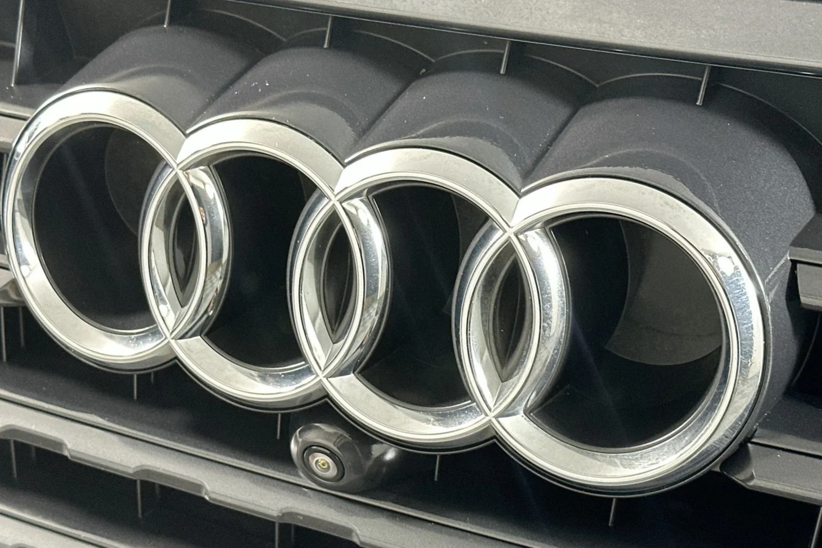 Used 2018 Ink Blue Metallic Audi Prestige image 16