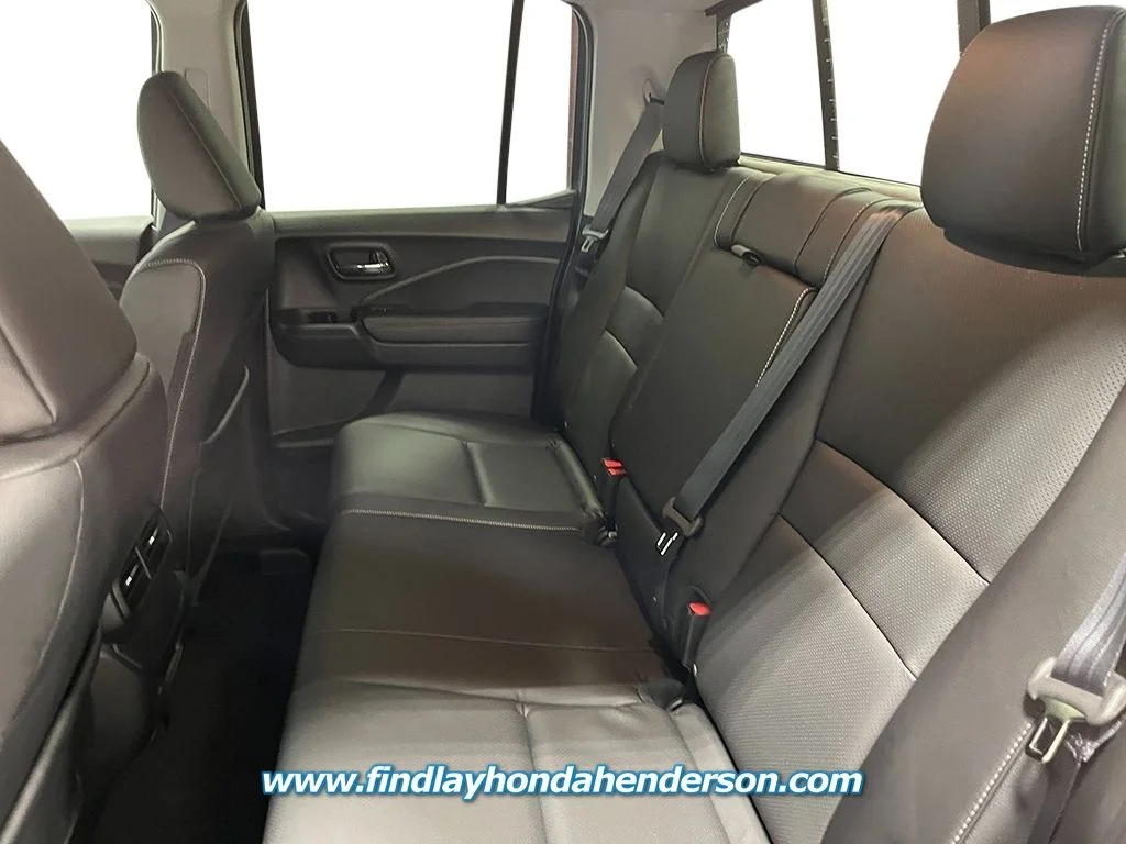 New 2026 Solar Silver Metallic Honda RTL image 21