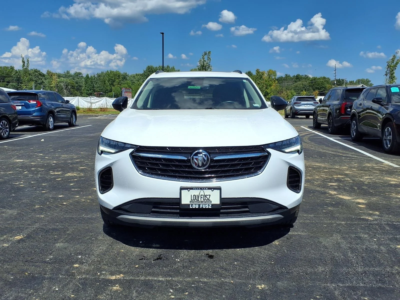 Used 2023 Summit White Buick Essence image 30