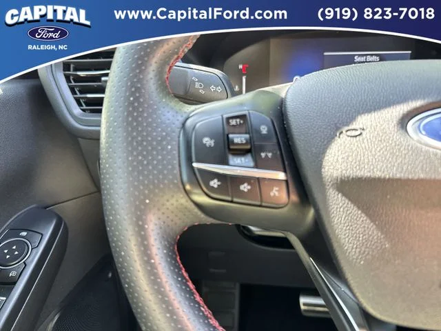 Used 2024 Gray Ford ST-Line image 22