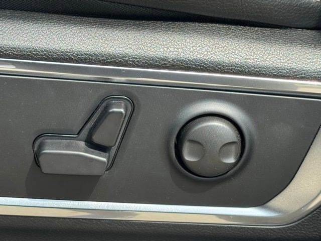 2026 RAM 1500 Laramie - Photo 13