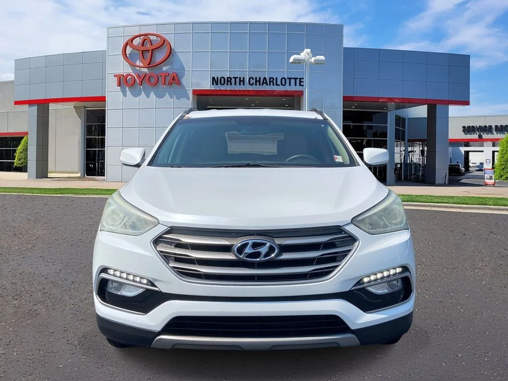 Used 2017 White Hyundai 2.4 Base image 2