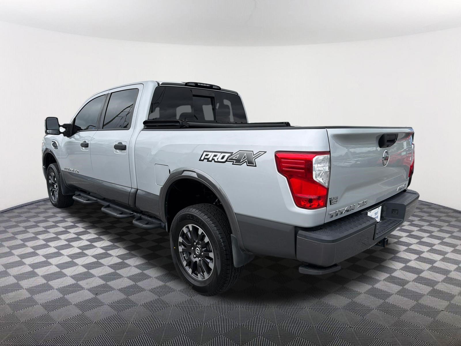 Used 2018 Brilliant Silver Nissan PRO-4X image 5