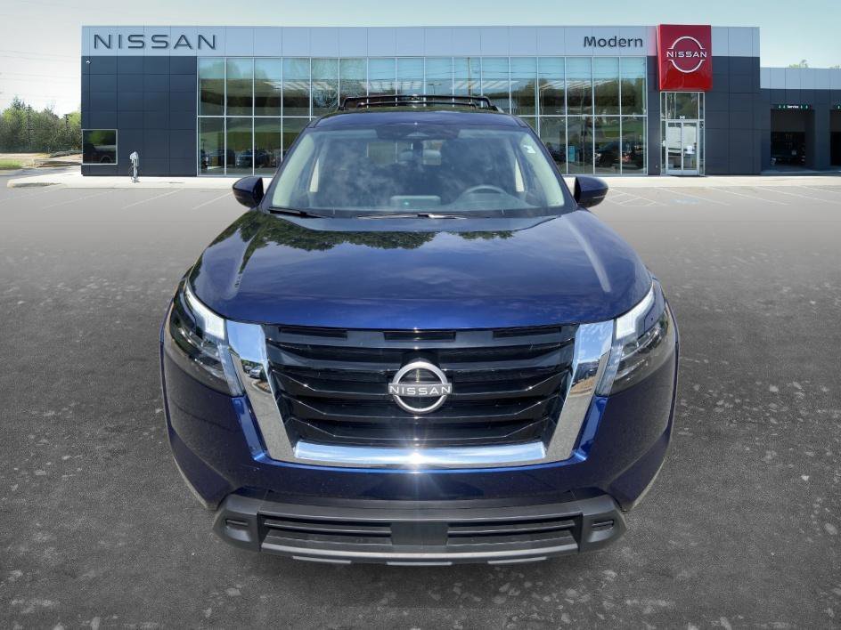 Used 2025 Deep Ocean Blue Pearl Nissan SV image 2