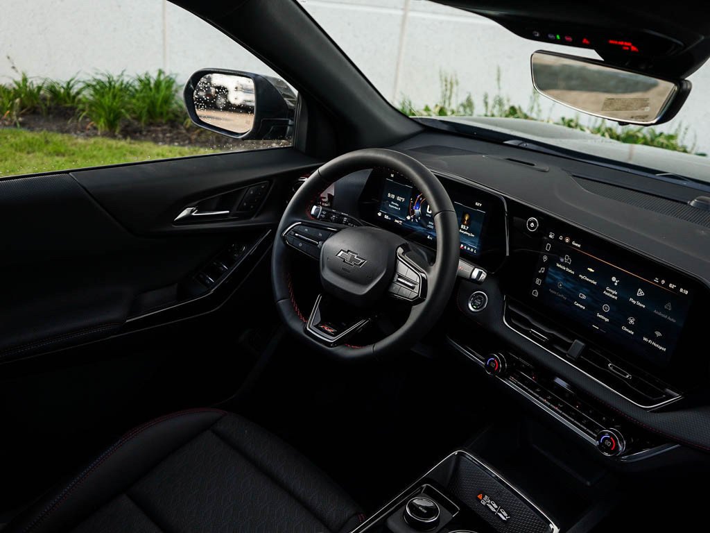 2026 Chevrolet Equinox RS - Photo 13
