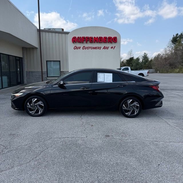 2024 Hyundai Elantra 2.0 SEL IVT's photo