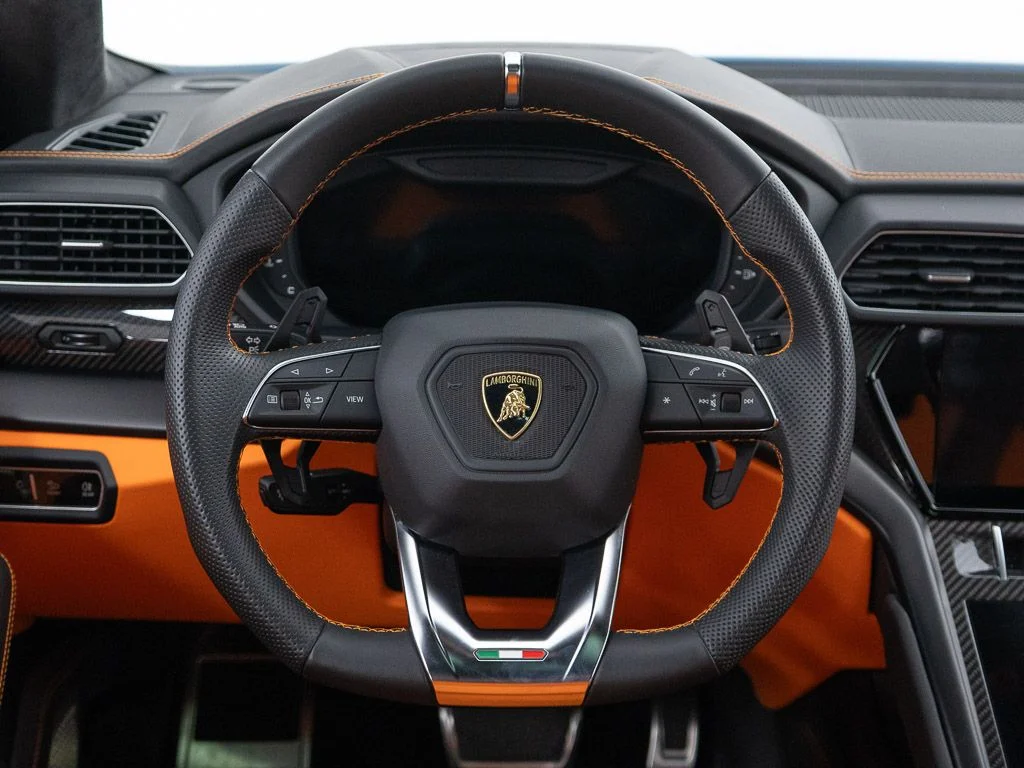 Used 2022 Blu Cepheus Lamborghini  image 31