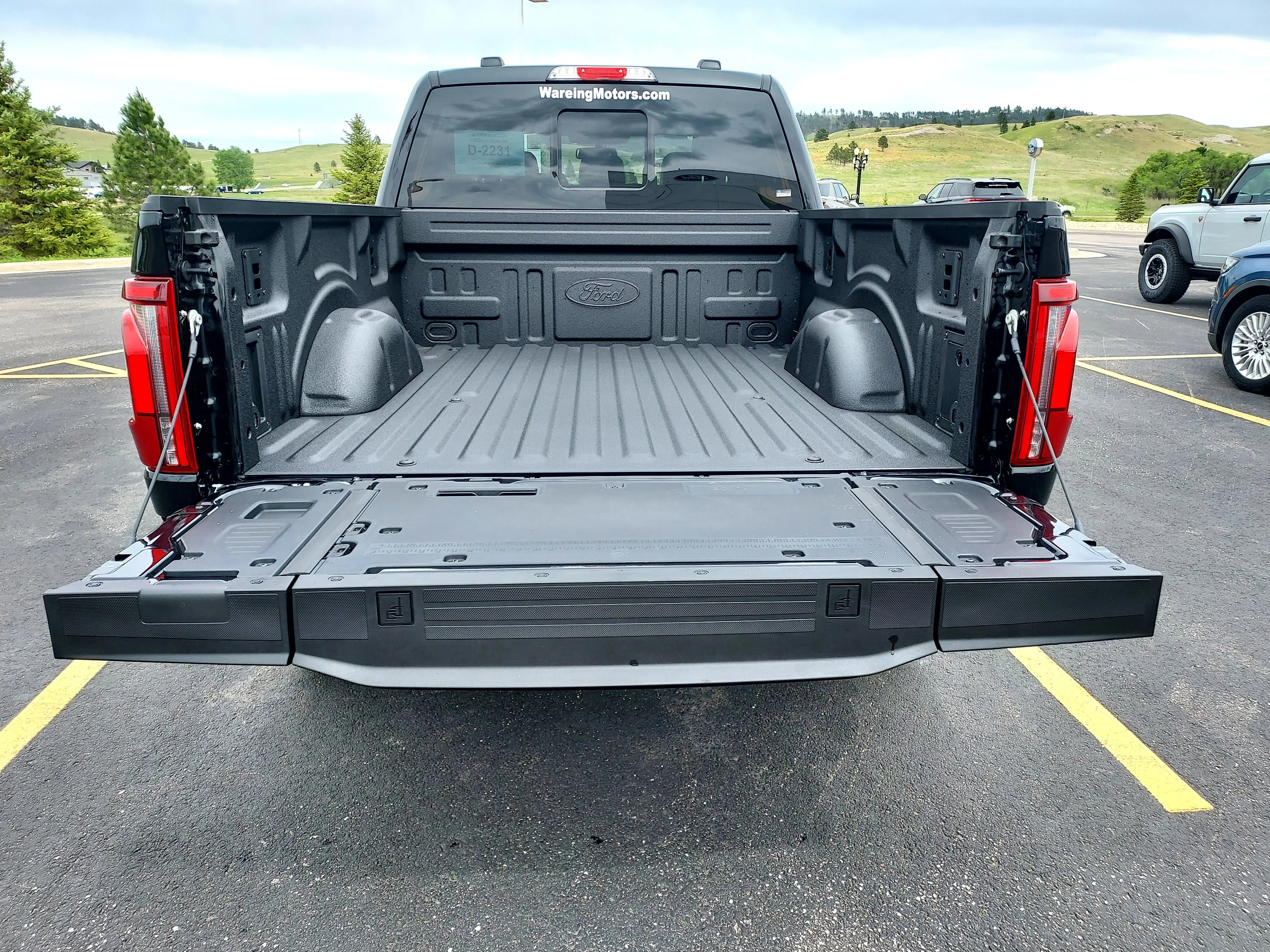 New 2026 Agate Black Metallic Ford LARIAT image 8