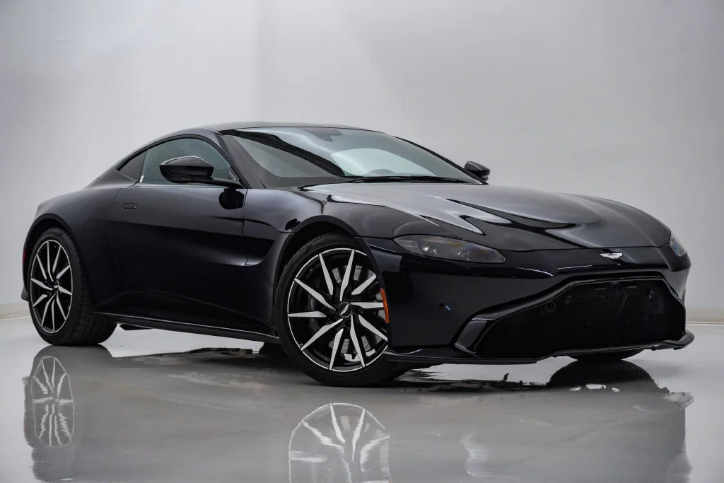 2019 Aston Martin Vantage Base
