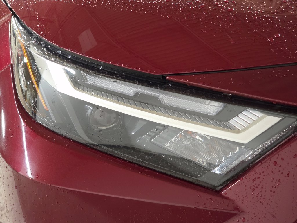 Used 2025 Red Toyota XLE image 14