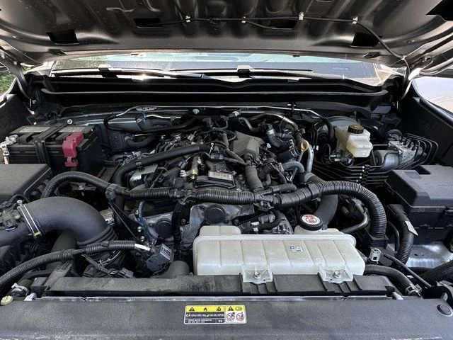 2024 Toyota Tacoma SR5 - Photo 12