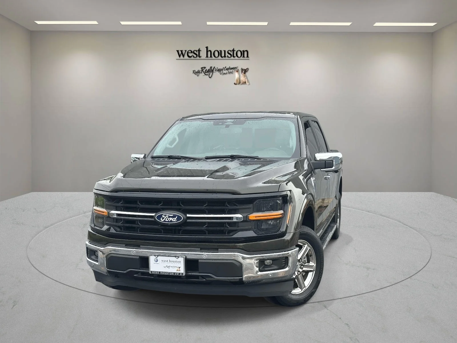 Used 2024 Black Ford XLT image 1