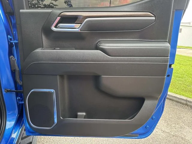 Certified Used 2025 Blue Chevrolet RST image 22
