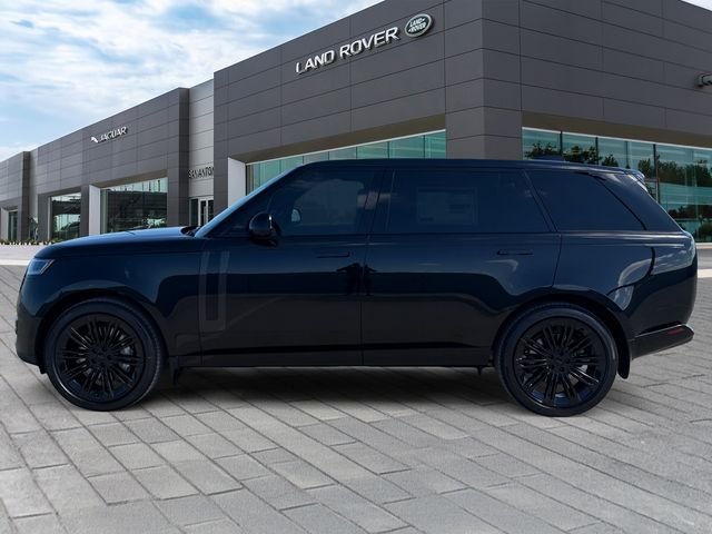 New 2026 Santorini Black Land Rover SE image 2