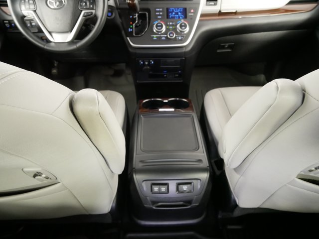 Certified Used 2020 Predawn Gray Mica Toyota Limited w/ Premium Pkg image 25