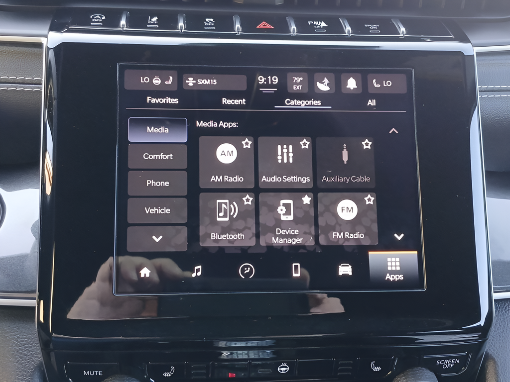 Used 2022 Black Jeep Altitude image 15
