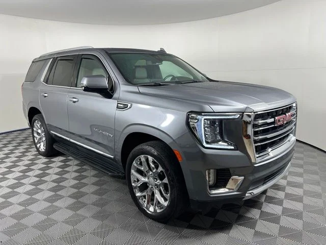 Used 2021 Gray GMC SLT image 1