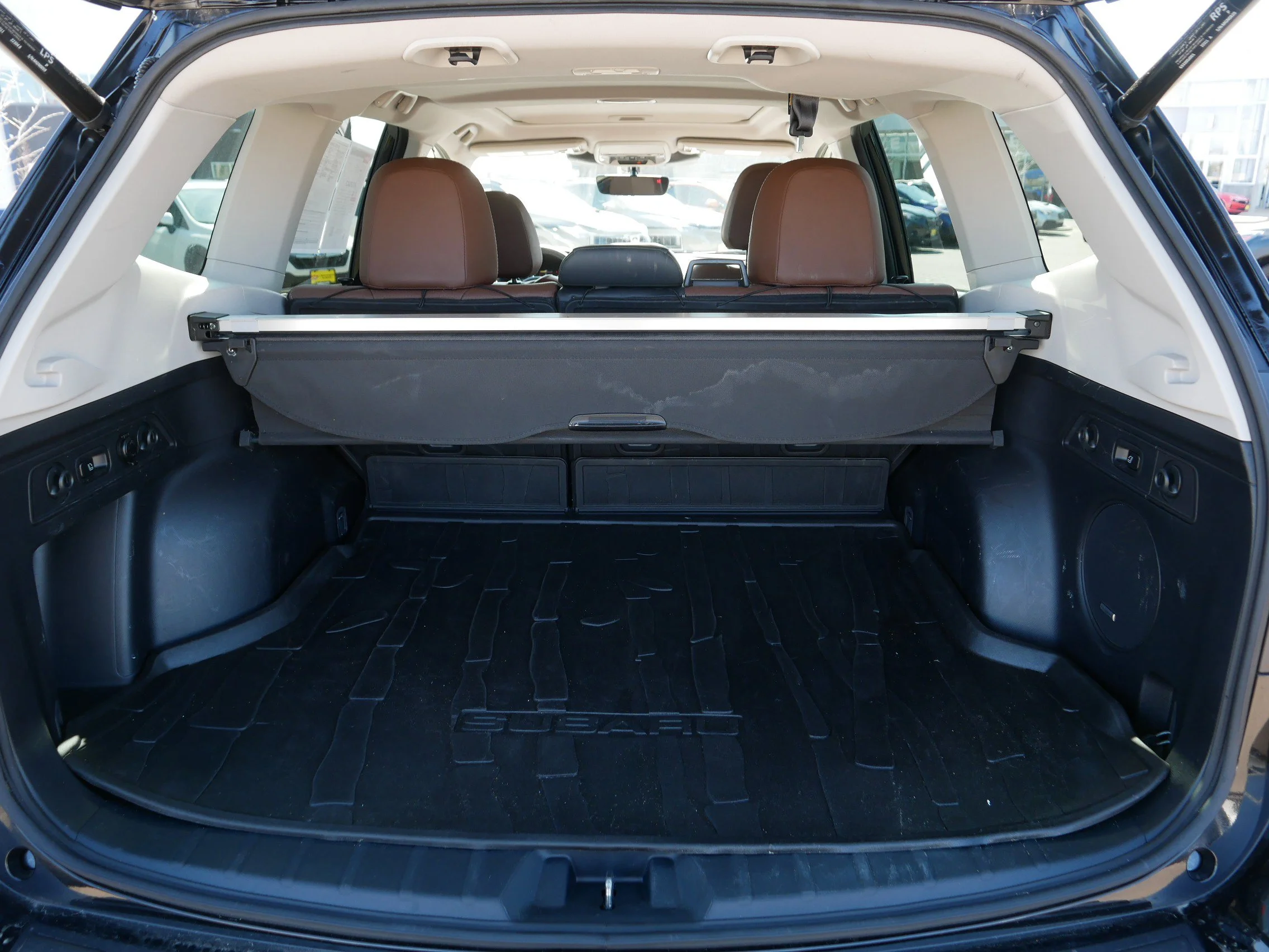 Used 2023 Crystal Black Silica Subaru Touring image 18