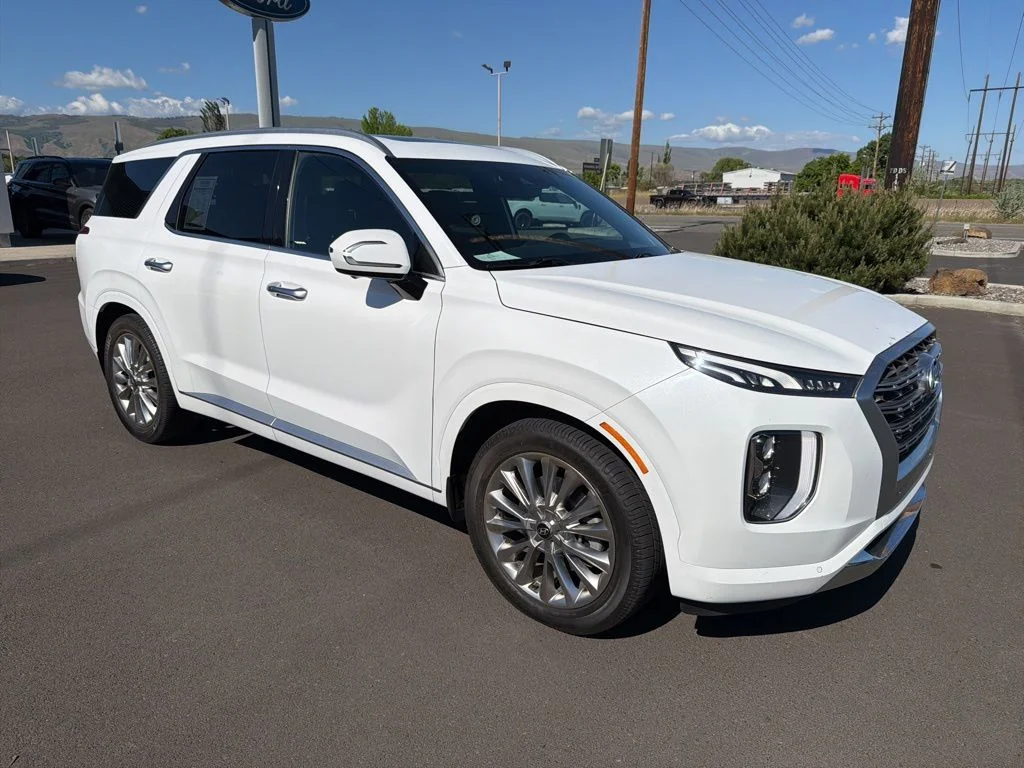 Used 2020 Hyper White Hyundai Limited image 2