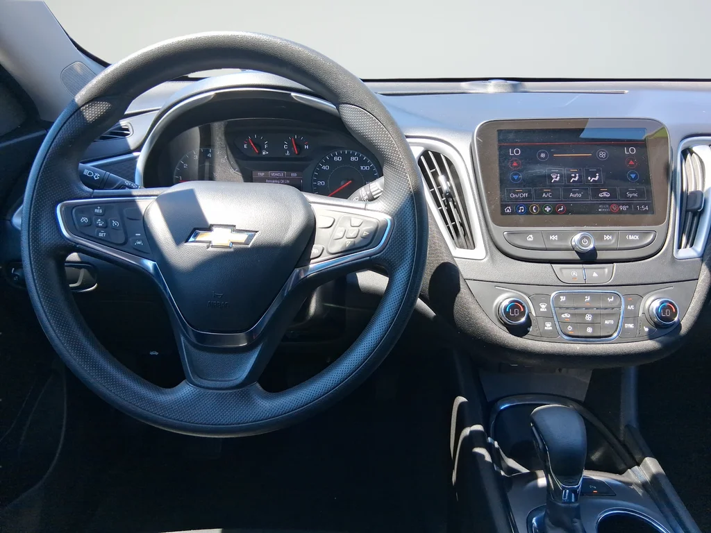 Used 2024 Gray Chevrolet LT image 11