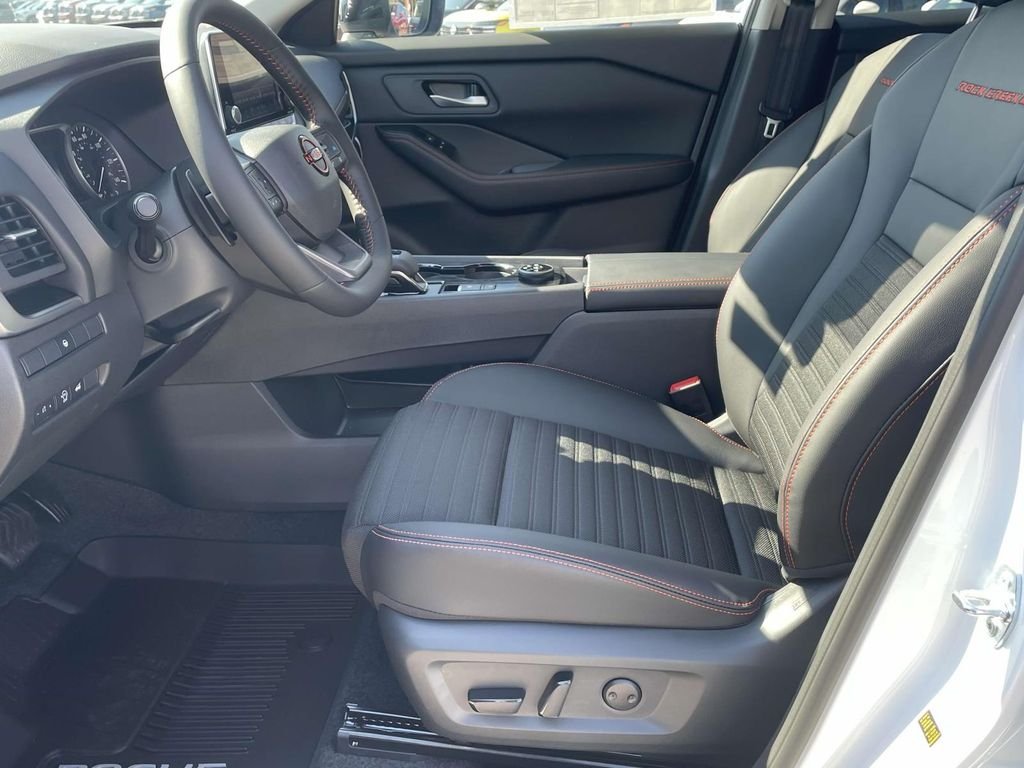 2026 Nissan Rogue Rock Creek - Photo 14