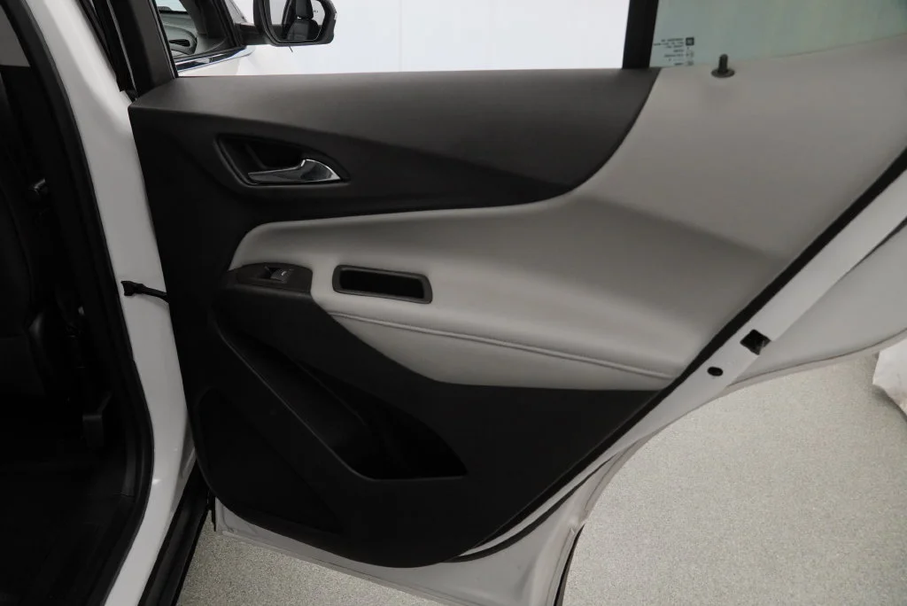 Used 2018 Beige Chevrolet Premier image 36