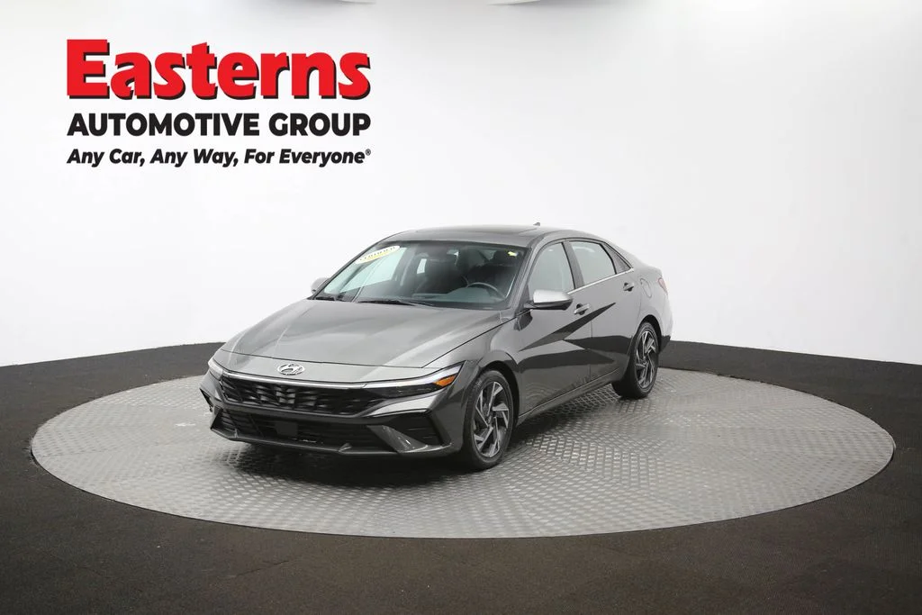 Used 2024 Gray Hyundai Limited image 57
