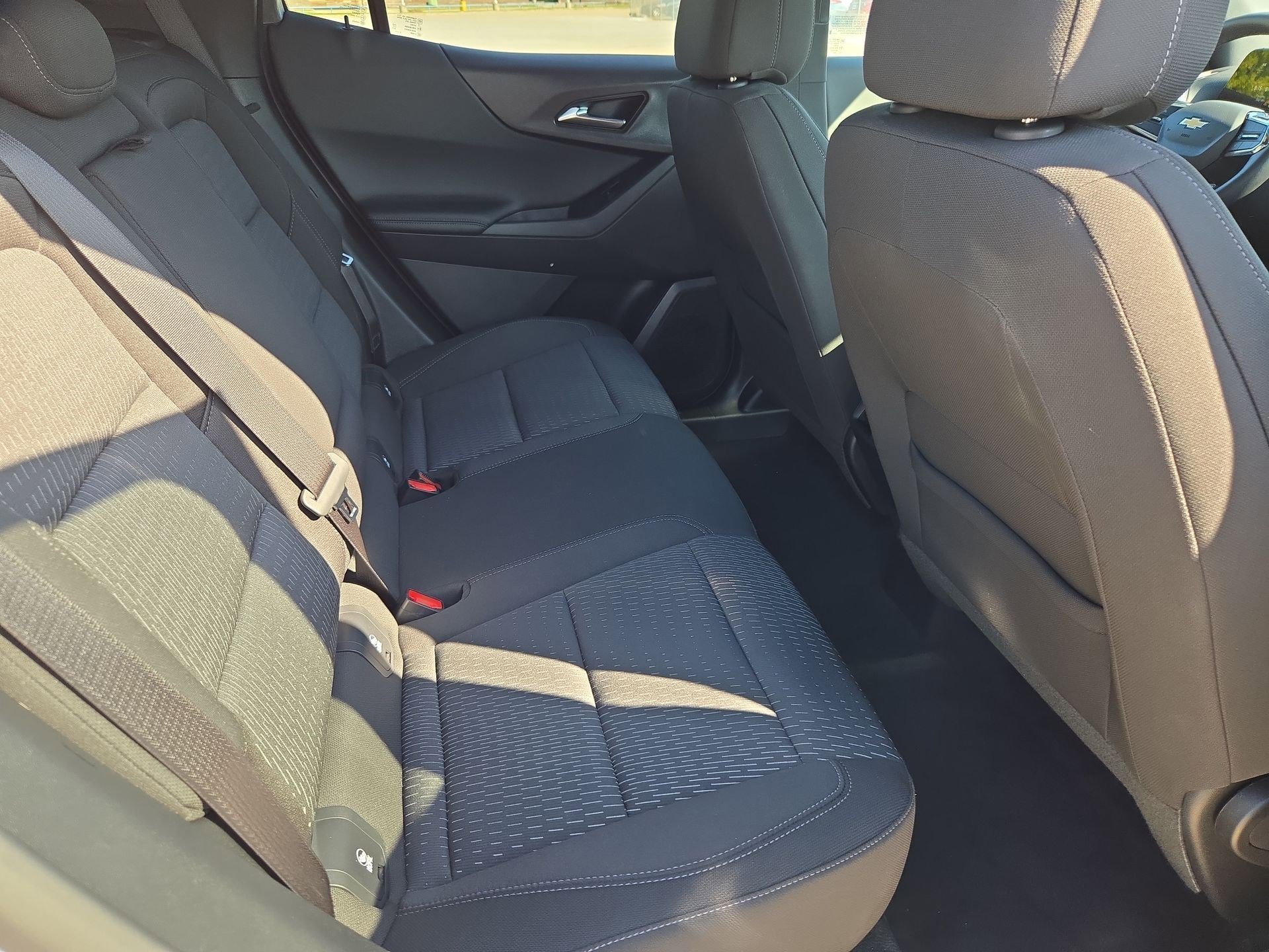 Used 2026 Summit White Chevrolet FWD LT image 30