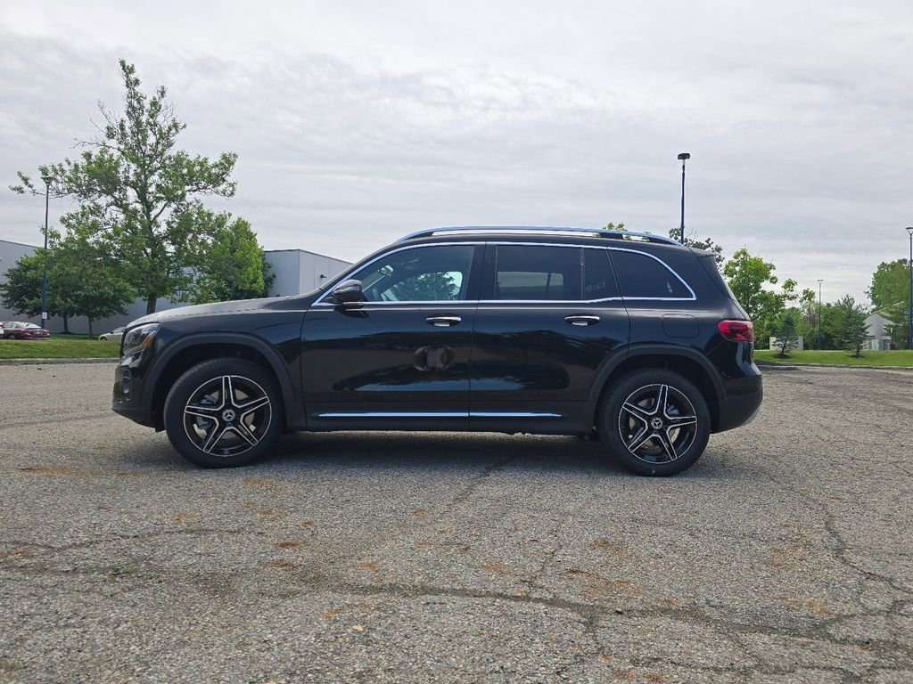 New 2026 Cosmos Black Metallic Mercedes-Benz GLB 250 image 51