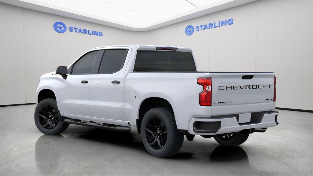 New 2026 Summit White Chevrolet Custom image 4